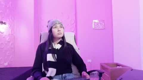 Adaira online show from November 2025 03:28:01 AM