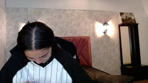 Adaira online show from December 2025 04:28:02 AM