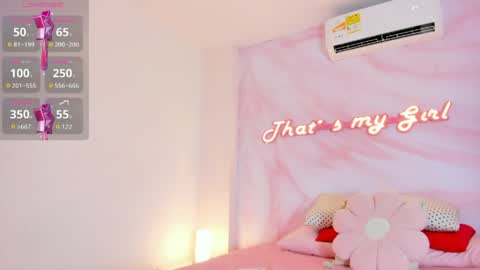 Snapshot of adalyn_cute chatting on May 2026 11:40:01 AM Adalyn Cute online show from May 2026 11:40:01 AM