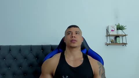 adam boss online show from November 2025 02:16:01 PM