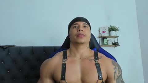 adam boss online show from February 2026 06:25:02 AM