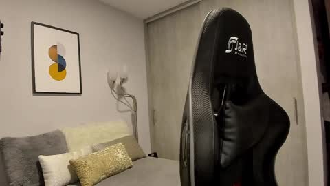 adam clarke online show from February 2025 09:13:02 AM