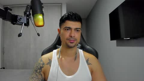 adam clarke online show from February 2025 04:25:02 AM