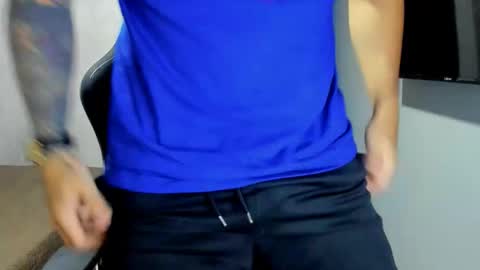 Snapshot of adam_clarke chatting on January 2026 12:03:02 AM adam clarke online show from January 2026 12:03:02 AM