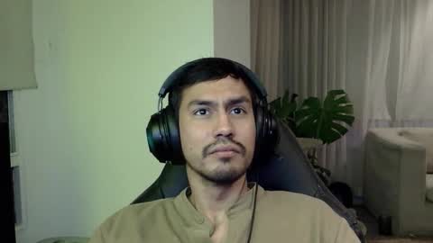 adam_evehotroom online show from October 2025 04:43:02 AM