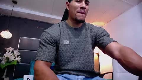 adam_fit19cm online show from November 2025 02:06:02 PM