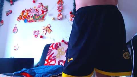 adam hot11 online show from December 2024 06:53:01 PM