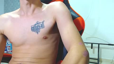 adam hot11 online show from April 2026 12:54:02 AM