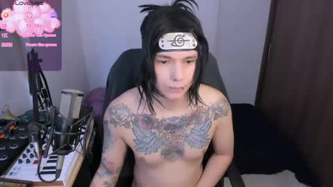 Snapshot of adam_rocket chatting on May 2026 09:38:01 PM Adam online show from May 2026 09:38:01 PM