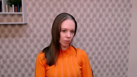 adamais_ online show from January 2025 10:51:02 AM