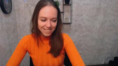 adamais_ online show from February 2025 09:36:02 AM