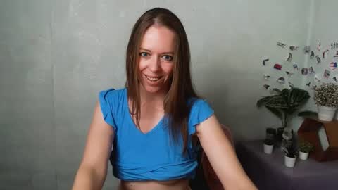 adamais_ online show from June 2026 03:25:01 AM