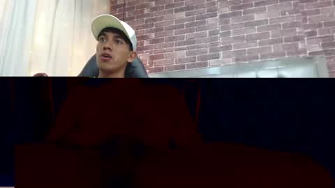 Snapshot of adamcoox chatting on March 2025 06:35:01 AM Adam online show from March 2025 06:35:01 AM