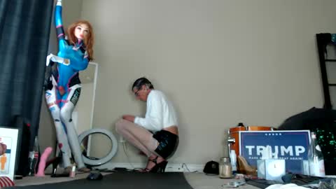 Snapshot of adamseve777 chatting on January 2025 07:40:01 PM TaylorSexbot online show from January 2025 07:40:01 PM