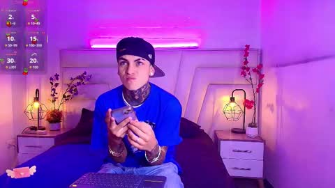 Snapshot of adamswalkerr_ chatting on February 2026 12:33:01 PM AdamsWalkerr online show from February 2026 12:33:01 PM