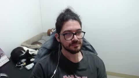 Adam online show from December 2025 07:03:02 AM