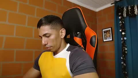 Adan Sin online show from January 2025 07:59:02 PM