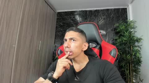 Snapshot of adan_sin1 chatting on May 2026 04:15:01 PM Adan Sin online show from May 2026 04:15:01 PM