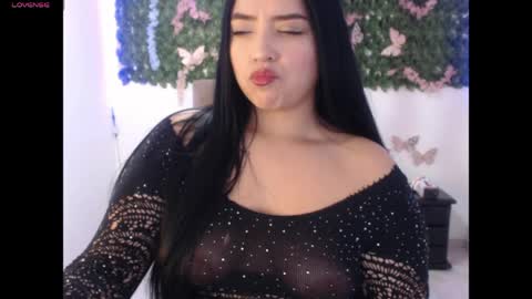 Snapshot of adara_cute_69 chatting on May 2026 02:22:01 PM Adara online show from May 2026 02:22:01 PM