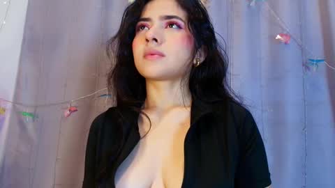  Adara Johnson  online show from January 2026 11:46:02 AM