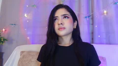 Snapshot of adara_johnson_ chatting on February 2026 01:09:01 PM Adara Johnson online show from February 2026 01:09:01 PM