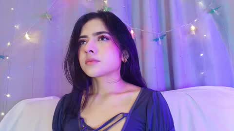 Snapshot of adara_johnson_ chatting on February 2026 11:39:01 AM Adara Johnson online show from February 2026 11:39:01 AM