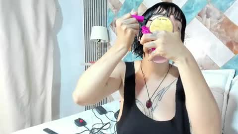 addison_avery online show from June 2026 03:20:02 AM