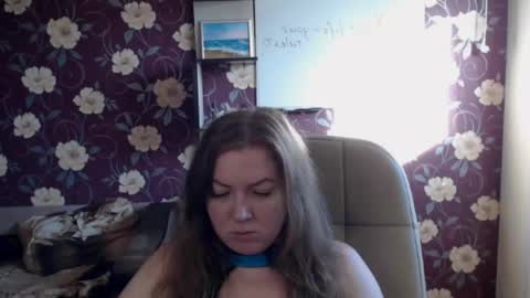 Snapshot of adel_redhead_ chatting on May 2026 02:43:01 PM Adel online show from May 2026 02:43:01 PM