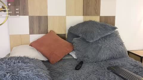 Andrea online show from January 2025 09:51:02 PM