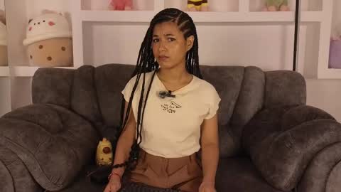 Andrea online show from September 2025 02:52:02 PM