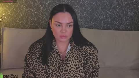 Snapshot of adele_crown chatting on February 2026 04:39:02 AM Adele online show from February 2026 04:39:02 AM