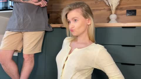 Adele Nick online show from March 2026 09:48:01 AM