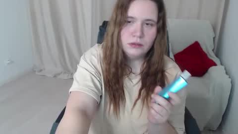 Snapshot of adelinalawson chatting on March 2025 06:44:02 PM adelinalawson online show from March 2025 06:44:02 PM