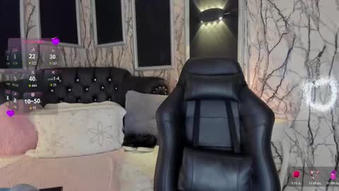 adelinemoretti online show from March 2026 08:15:02 PM