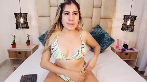 AdharaSmithh online show from January 2025 09:47:02 PM