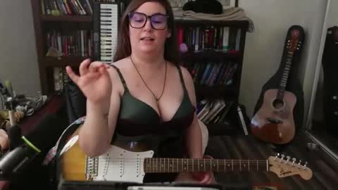 adobe_angel304 online show from February 2026 10:50:02 PM