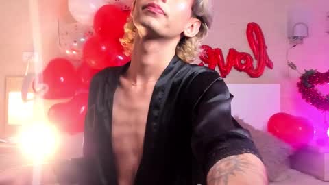 Snapshot of adonisaster chatting on February 2026 05:04:01 AM Adonis online show from February 2026 05:04:01 AM