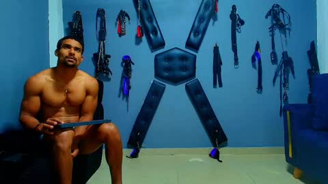 adonisdios online show from May 2026 02:55:01 PM