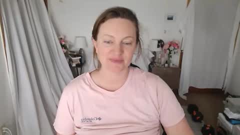 Snapshot of adorable22 chatting on May 2026 03:49:01 PM adorable22 online show from May 2026 03:49:01 PM