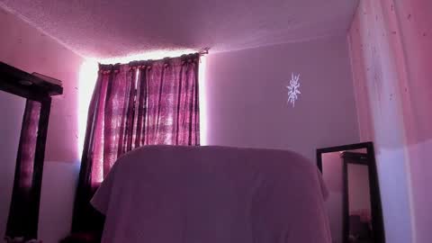 Stormi online show from January 2025 08:51:01 PM