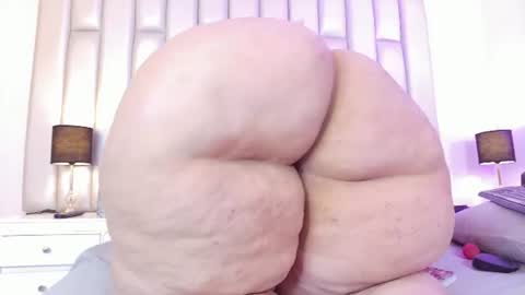 ANDREA PEREZ online show from July 2026 01:03:01 PM