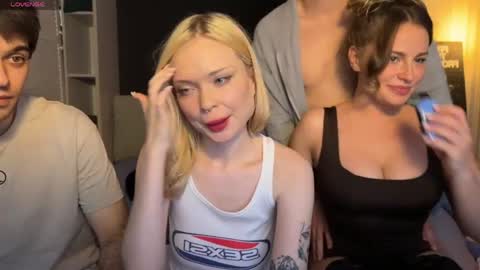 Dorothy Mayfield online show from May 2026 11:22:02 PM