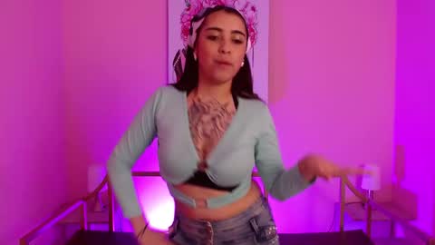 Adri  online show from January 2026 12:20:02 PM