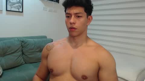 Snapshot of adrian_del_mar chatting on February 2026 05:30:01 PM Adrian del Mar online show from February 2026 05:30:01 PM