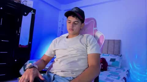 ADRIAN online show from March 2026 06:47:01 PM