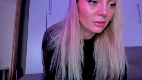 Adriana online show from January 2025 09:29:01 PM