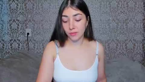 Snapshot of adrianakuiper chatting on July 2026 04:53:02 PM Adriana online show from July 2026 04:53:02 PM