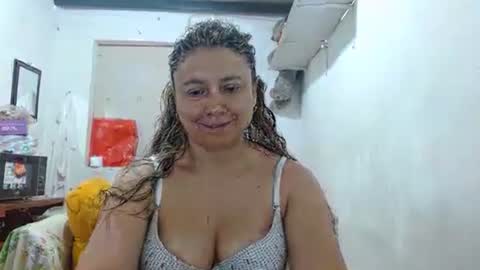 Adriana Tellez online show from January 2026 03:14:02 PM
