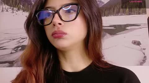 Snapshot of adrianna5_ chatting on April 2026 10:18:02 AM Adriana online show from April 2026 10:18:02 AM