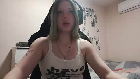Snapshot of adriannamalango chatting on June 2026 12:22:01 PM Sofa online show from June 2026 12:22:01 PM